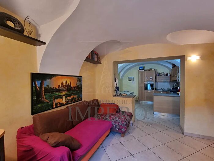 Appartamento quadrilocale in vendita in Via delle Scuole, Ventimiglia