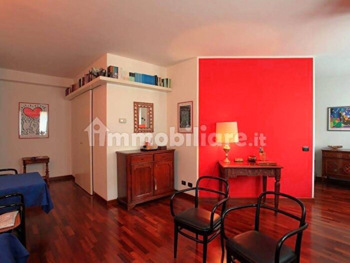 Appartamento bilocale in affitto in Via Luigi Porro Lambertenghi, Isola, Milano