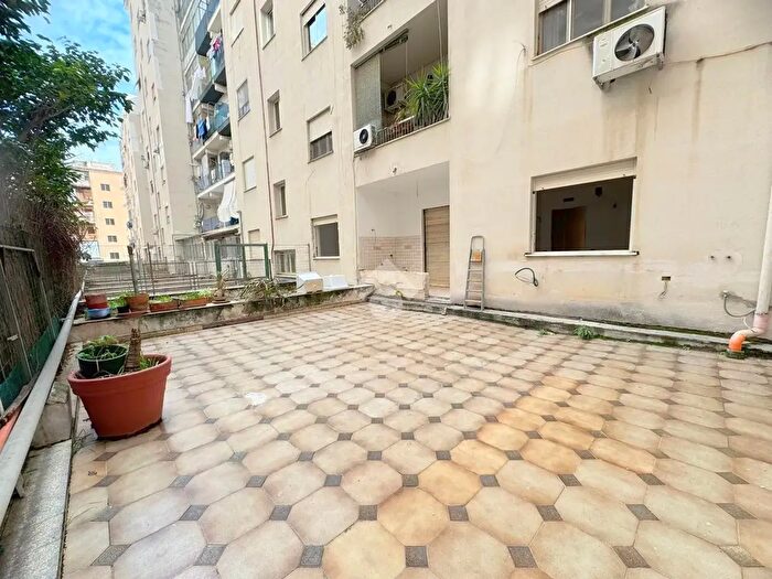 Appartamento quadrilocale in vendita in Via Cataldo Parisio, Palermo