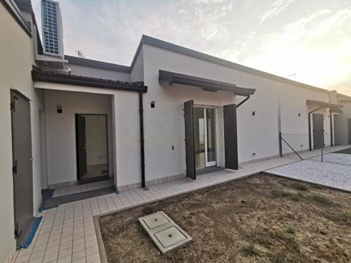 Casa con 6 locali in vendita in SantAgata Bolognese