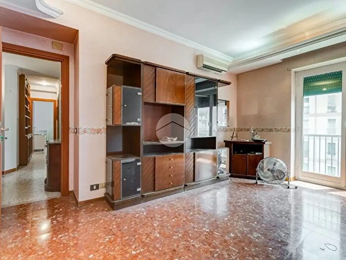 Appartamento bilocale in vendita in Via Monte Cervialto, Roma