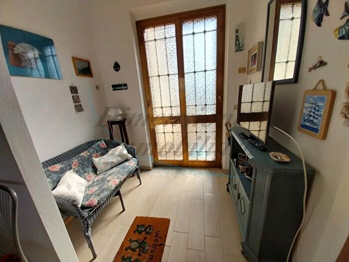 Appartamento trilocale in vendita in Rosignano Marittimo