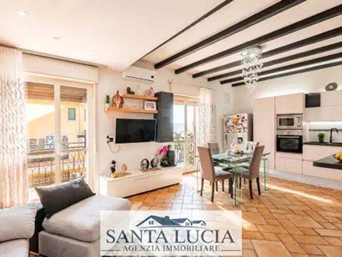 Appartamento con 5 locali in vendita in Via Armando Diaz, Canicatti'