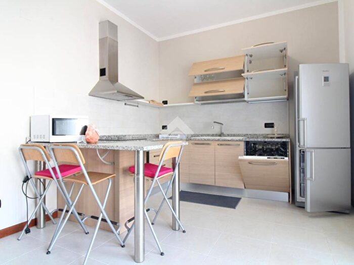 Appartamento trilocale in affitto in Via Raffaele Cadorna, San Bortolo, Vicenza