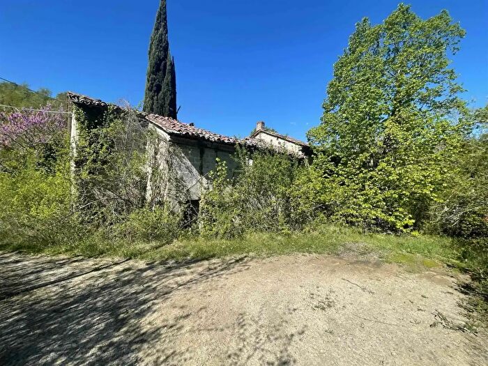 Casa quadrilocale in vendita in Citta Di Castello