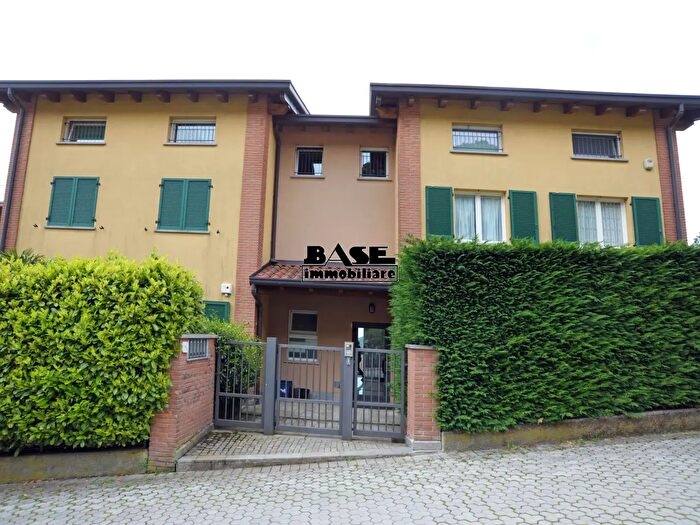 Appartamento trilocale in vendita in Via Gaggi, Como