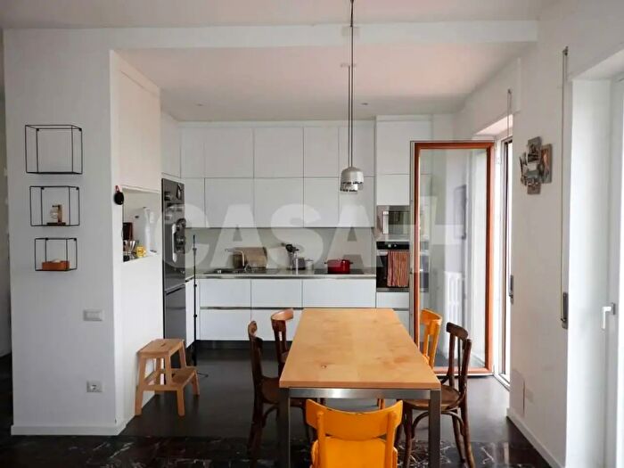 Appartamento trilocale in vendita in Via Piave, Varese