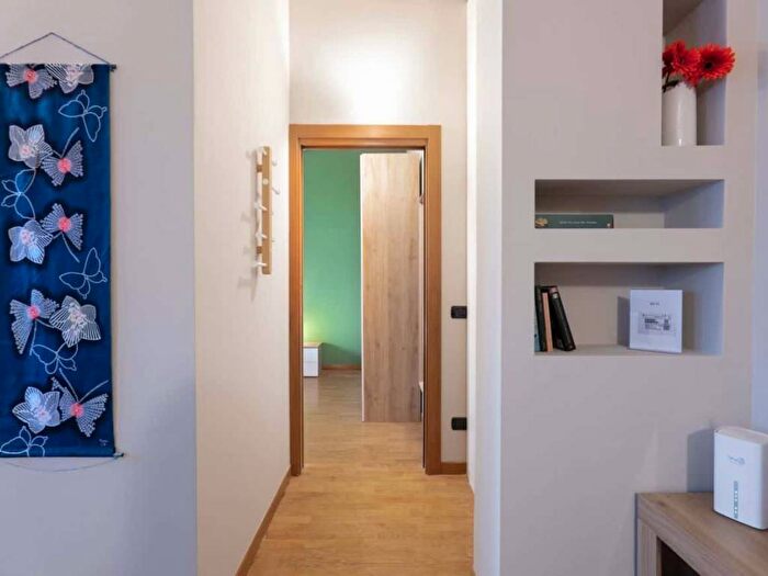 Appartamento bilocale in affitto in Via Modica, Barona, Milano