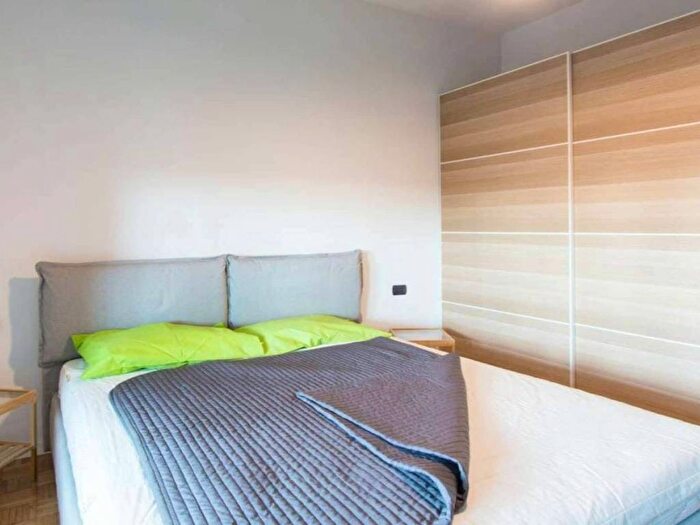 Appartamento trilocale in affitto in Piazza San Lorenzo, Trezzano sul Naviglio