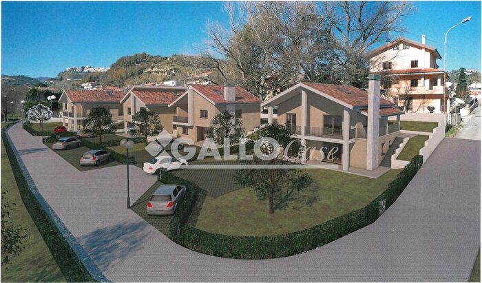 Casa con 5 locali in vendita in Via Carlo Goldoni Rende, Rende