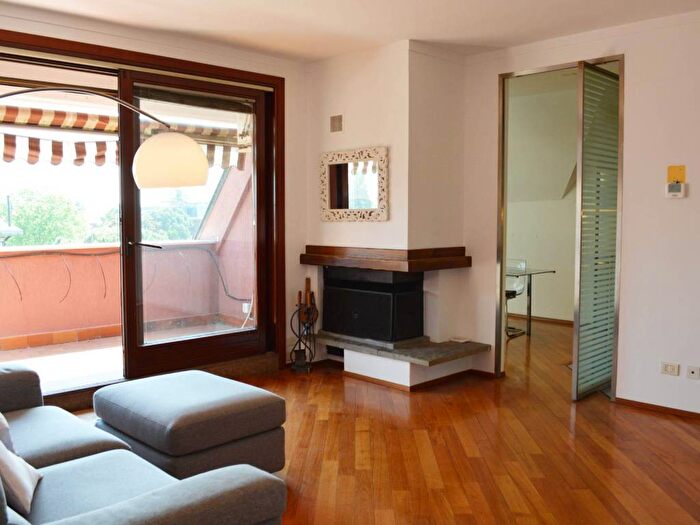 Casa trilocale in affitto in Via Fabio Filzi, Bettola Zelo Foramagno, Peschiera Borromeo