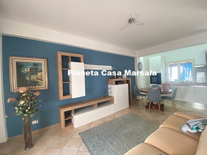 Casa trilocale in affitto in Via Stefano Bilardello, Centro Urbano, Marsala