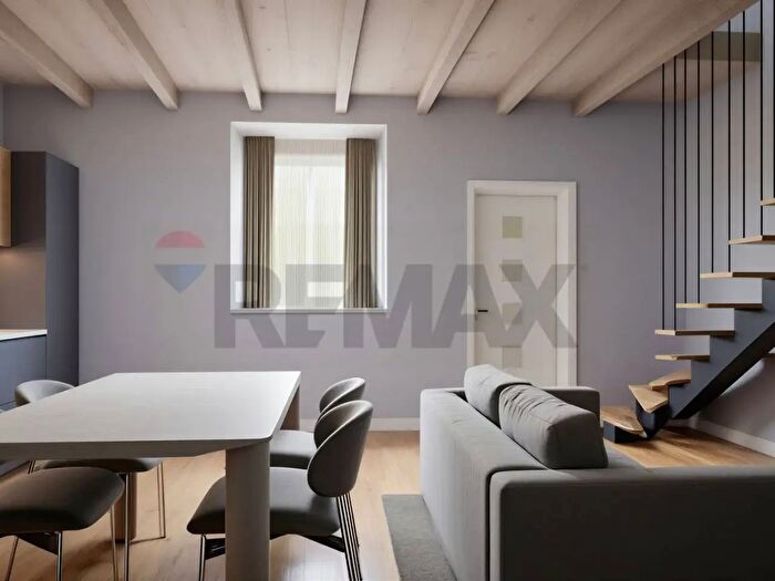 Casa bilocale in vendita in Via Principale, Borgarello