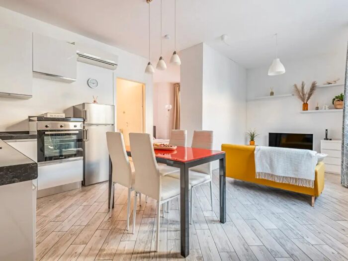 Appartamento monolocale in affitto in Via Macerata, Milano