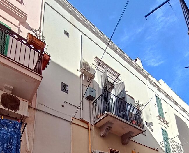 Casa con 5 locali in vendita in Fasano