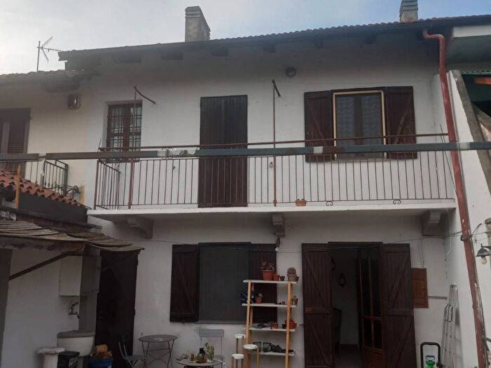 Casa trilocale in affitto in Via Caduti della Libertà, Centro, Casalgrasso