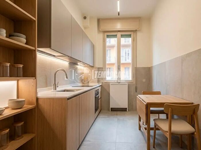 Appartamento trilocale in vendita in Via Cesare Boldrini, Bologna