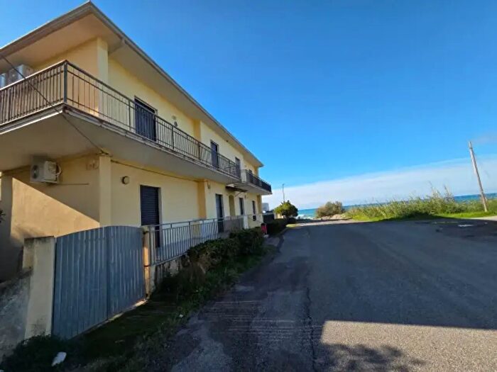 Appartamento quadrilocale in vendita in Via Serluca, Belvedere Marittimo