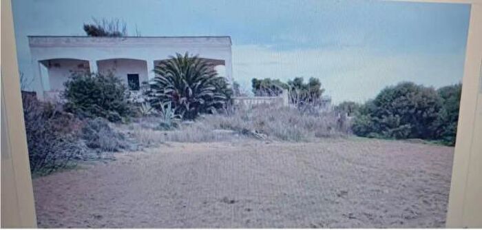 Casa con 6 locali in vendita in Via delle Sirene, Torricella