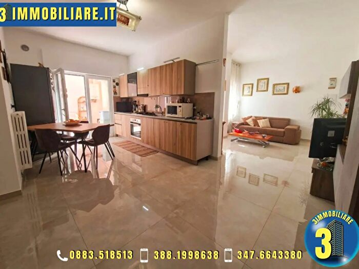 Appartamento trilocale in vendita in Barletta
