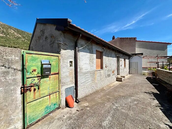Appartamento trilocale in vendita in Via Canal Grande, Iglesias