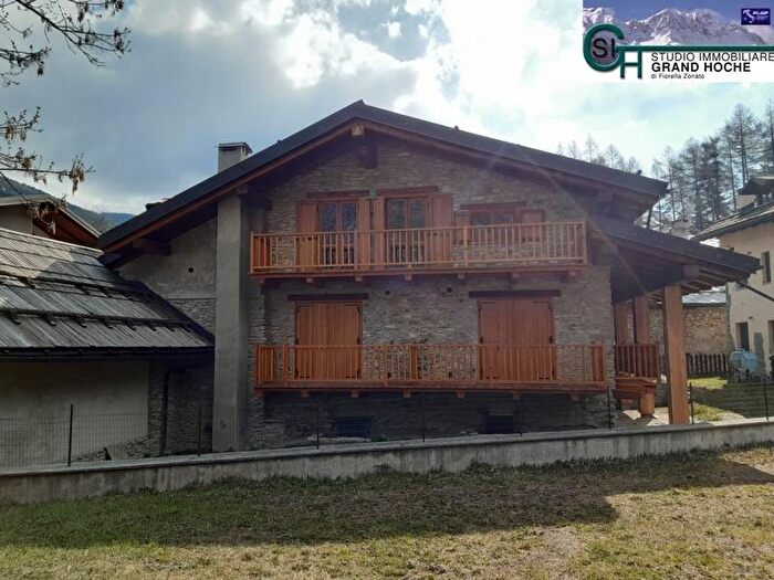 Case in Vendita e in Affitto - 3