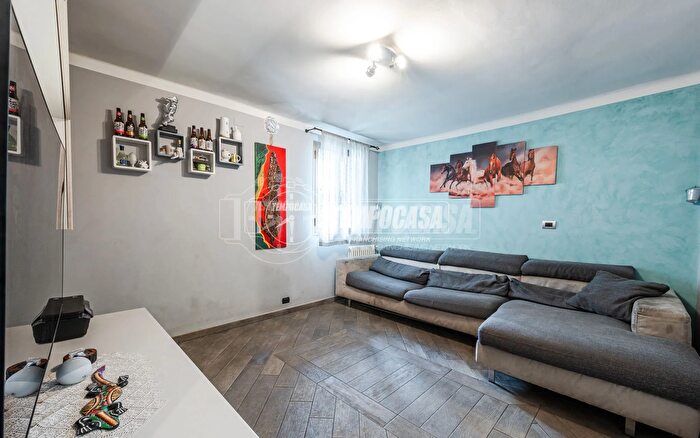 Casa con 6 locali in vendita in Via Nazionale Casoni, Malalbergo