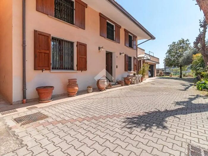 Casa quadrilocale in vendita in Via delle Nazioni, Gatteo