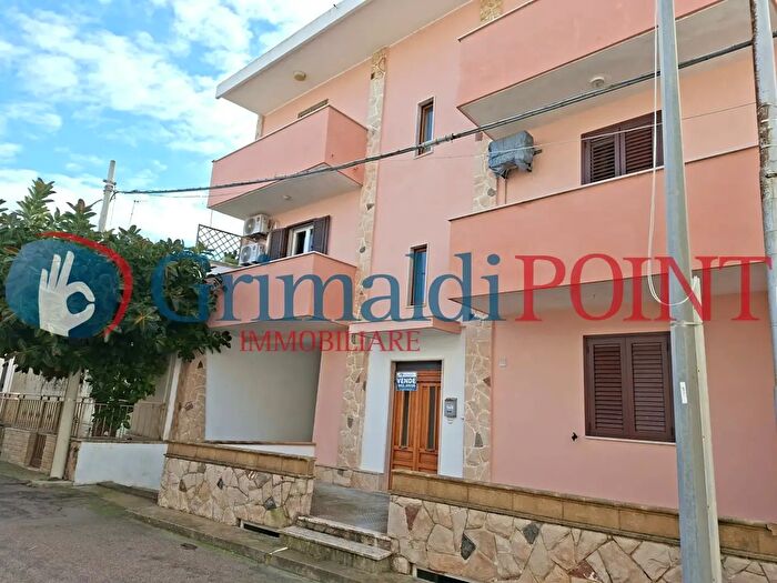 Appartamento quadrilocale in vendita in Via Gaetano Donizetti, Melendugno