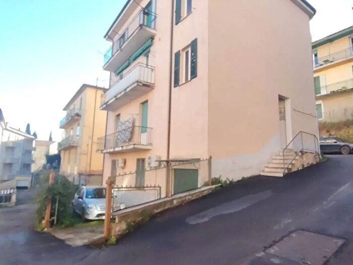 Appartamento quadrilocale in vendita in Via Madonna del Riccio, Perugia
