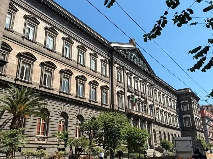 Appartamento bilocale in affitto in Via Loggia di Genova, Borgo Orefici, Napoli
