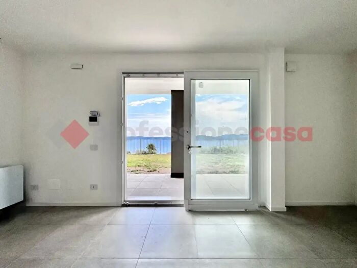 Appartamento trilocale in vendita in Via Panorama, Belgirate
