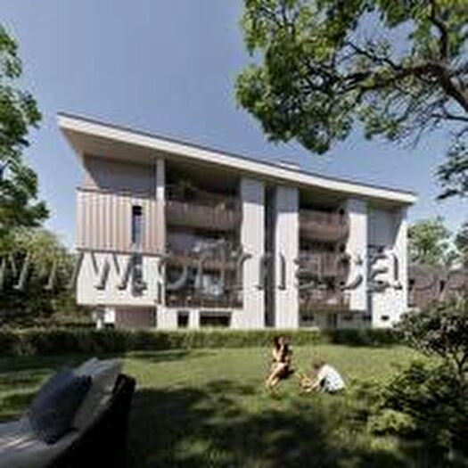 Appartamento trilocale in vendita in Via Asioli C, Correggio