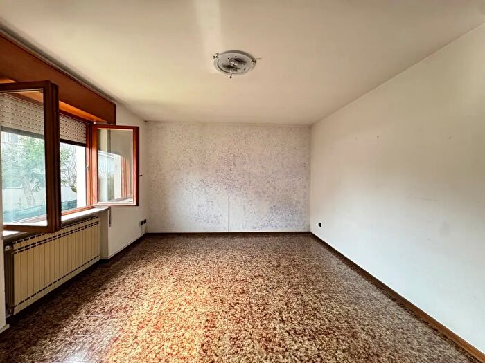 Casa quadrilocale in vendita in Via Matteotti, Noventa Vicentina