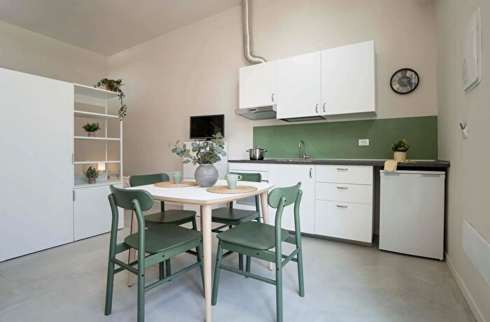 Appartamento monolocale in affitto in Via Legnana, Castel San Pietro Terme