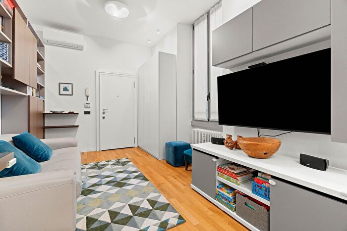 Appartamento trilocale in vendita in Corso Buenos Aires, Milano