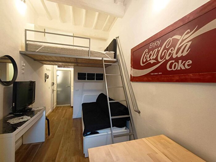 Appartamento bilocale in affitto in Via della Sposa, Centro Storico, Perugia