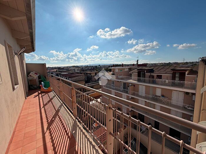 Appartamento trilocale in vendita in Via Cilea, Grumo Nevano