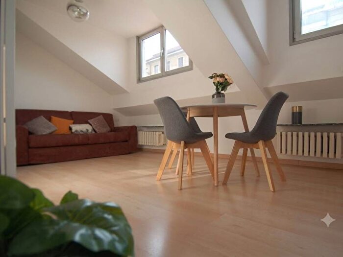 Appartamento monolocale in affitto in Via George Washington, Washington, Milano