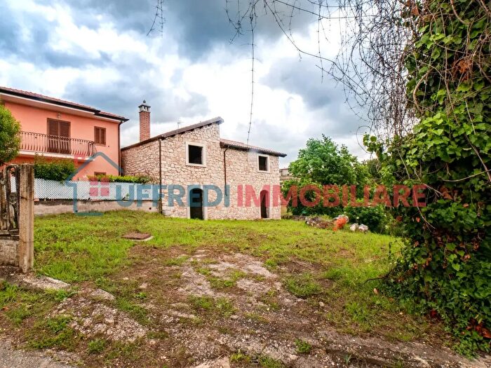 Casa trilocale in vendita in Via Variante, Sezze