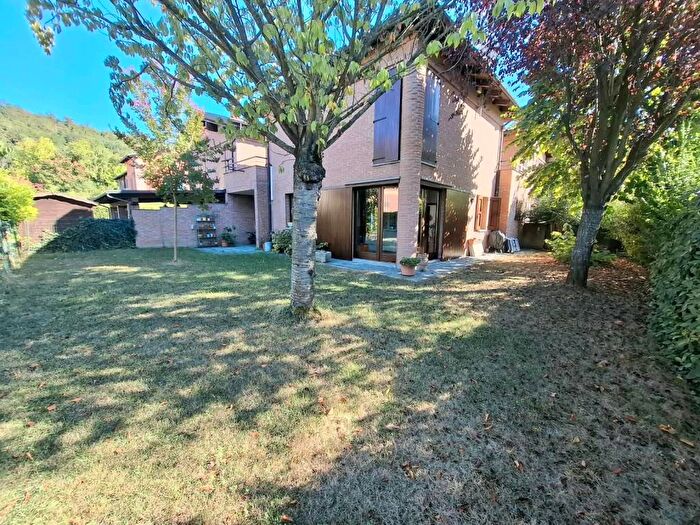 Casa con 5 locali in vendita in Via Prati di Soletto, Bersagliera, Valsamoggia