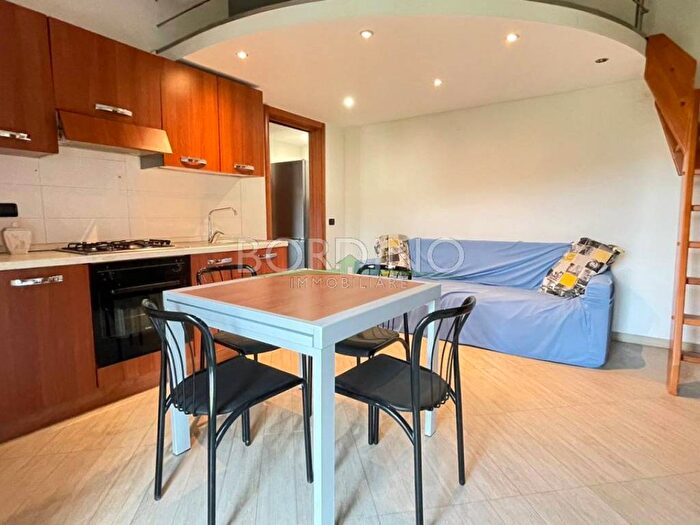 Appartamento bilocale in affitto in Via Castello snc, Canove, Govone