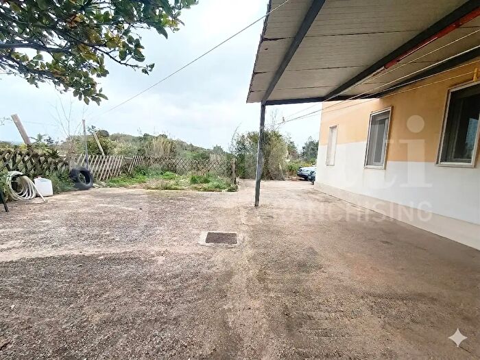 Casa con 7 locali in vendita in Via Giuseppe Garibaldi Nubia, Paceco