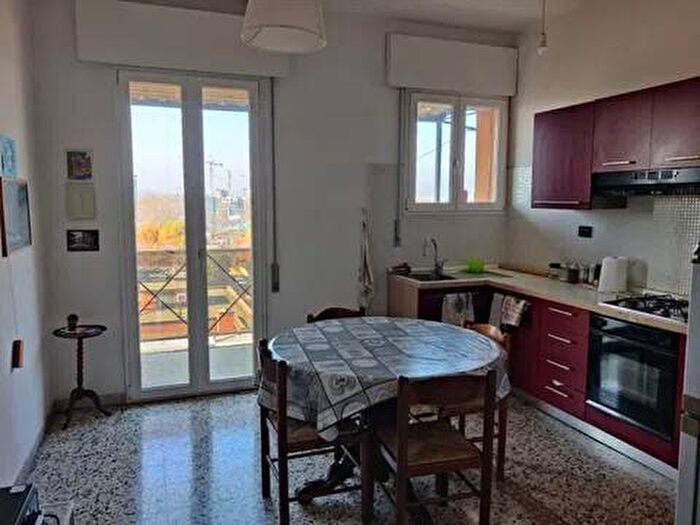 Appartamento quadrilocale in affitto in Via Giuseppe Massarenti, Massarenti, Bologna