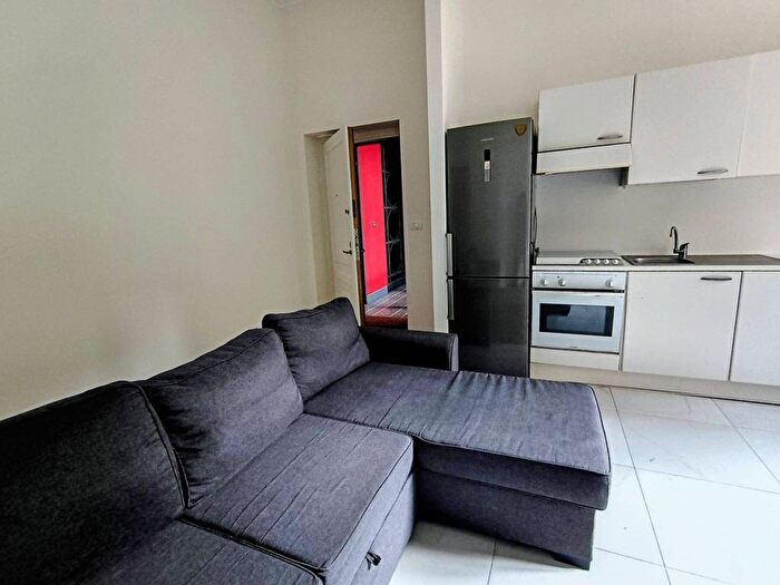 Appartamento trilocale in affitto in Via Bartolomeo Panizza, Vercelli Wagner, Milano