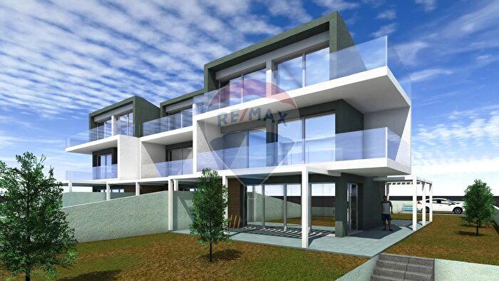 Casa con 5 locali in vendita in Via Ustica, Ragusa