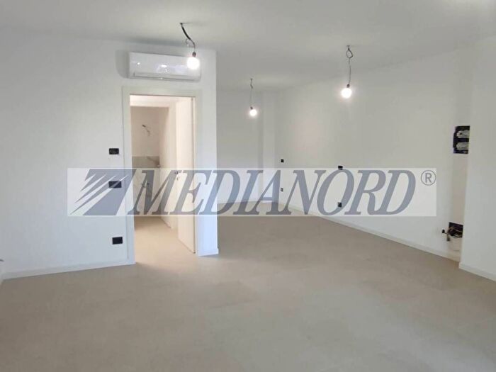 Appartamento bilocale in affitto in Via Monte Misma, Gavarno Tribulina, Scanzorosciate