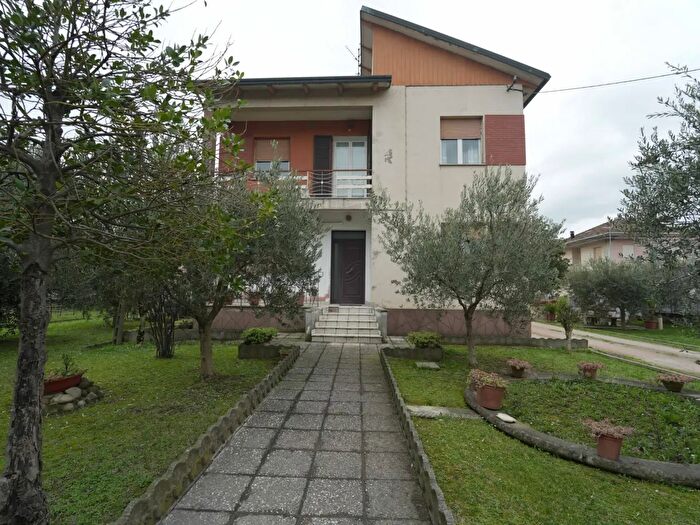 Casa in vendita in Via Santarcangiolese, Santarcangelo Di Romagna