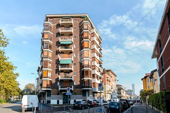 Appartamento trilocale in vendita in Viale Daniele Ranzoni, Milano