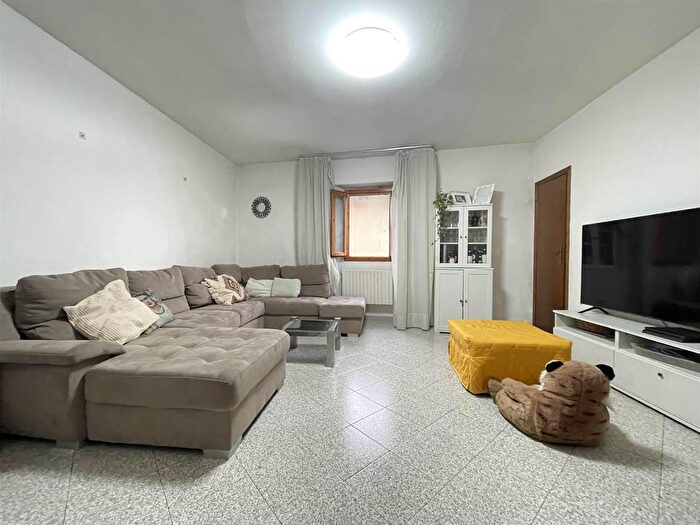 Appartamento quadrilocale in vendita in Signa